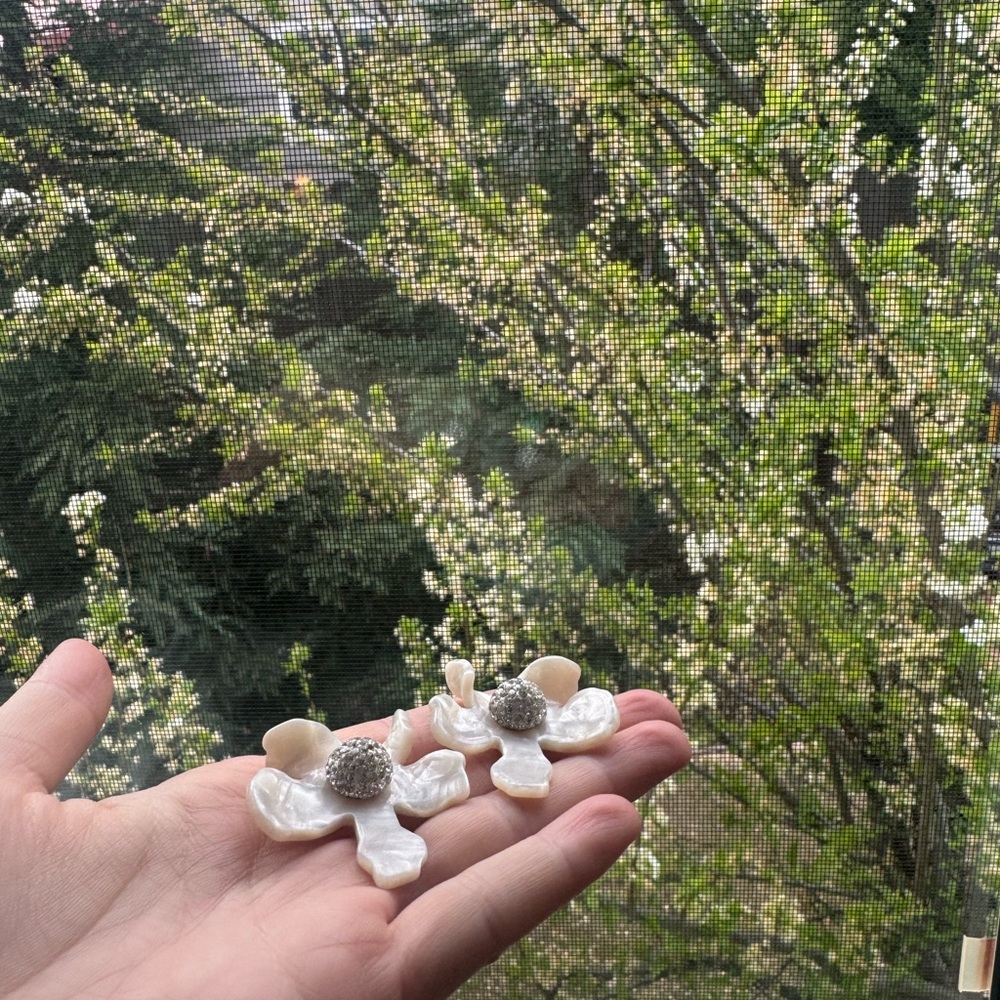 Lele Crystal Mother of Pearl Cream Floral Earrings